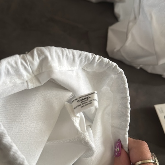 Chanel White Bag drawstring set - Picture 2 of 8